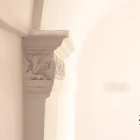 Palazzo Beatrice * Trani